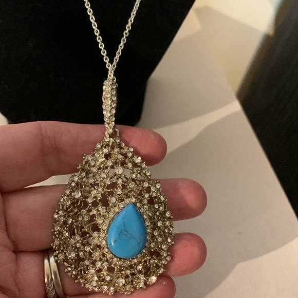 Beautiful necklace 18” - Picture 3 of 6